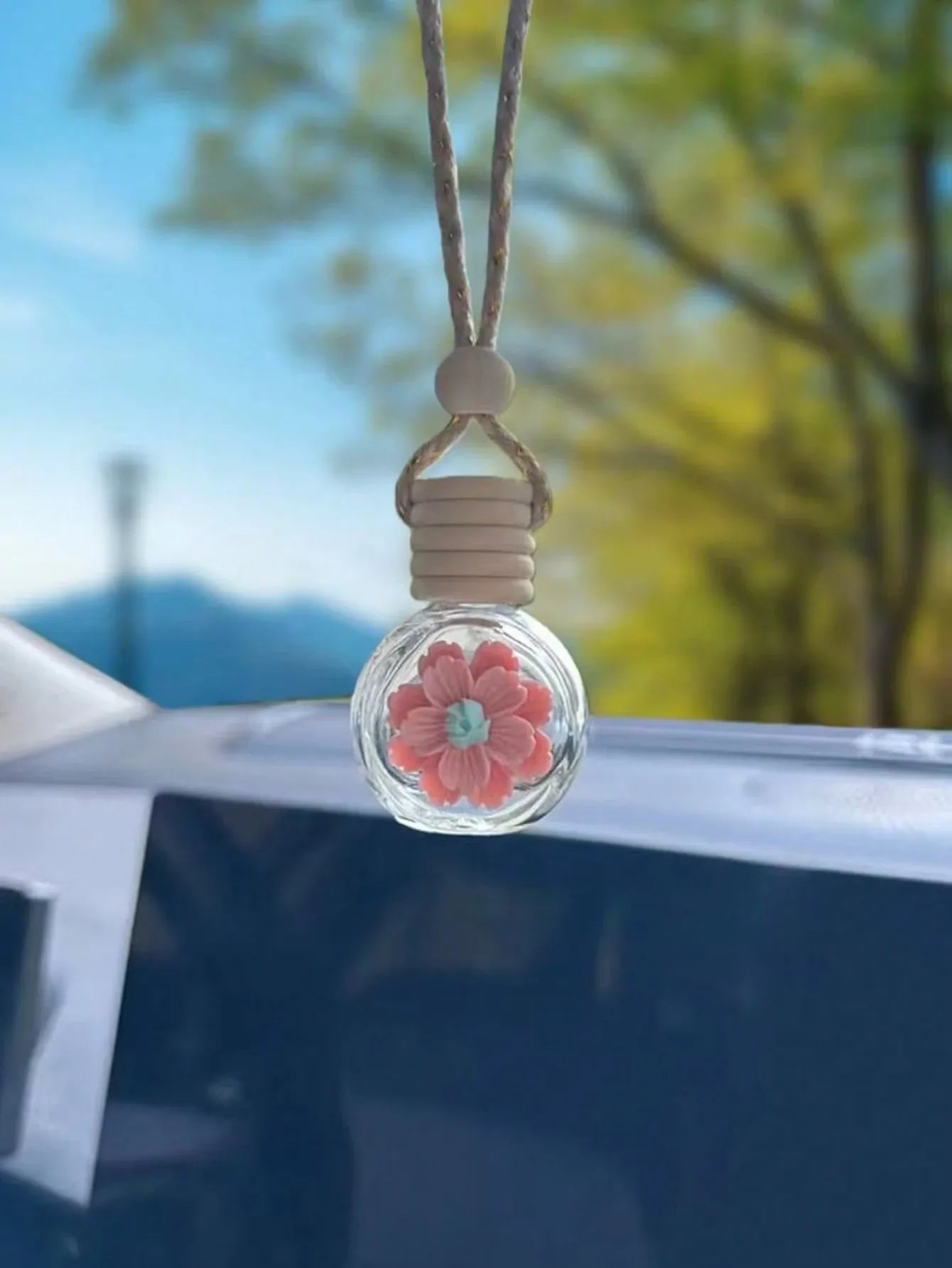 Flower Perfume Bottle Car Rearview Mirror Hanging Fragrance Diffuser